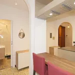 Rent a room of 120 m² in barcelona