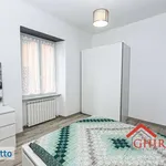 Affitto 3 camera appartamento di 81 m² in Genoa