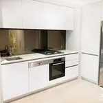 Rent 2 bedroom apartment in Docklands