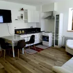 Rent 4 bedroom apartment of 60 m² in Villabassa