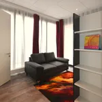 Miete 2 Schlafzimmer wohnung von 38 m² in Frankfurt