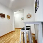 Rent 4 bedroom apartment in Madrid