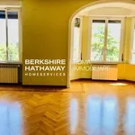 Rent 5 bedroom apartment of 210 m² in Roma