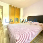 Alquilo 4 dormitorio apartamento de 80 m² en Sevilla