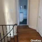 Rent 3 bedroom house in Queens