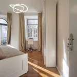 Rent a room in lisbon