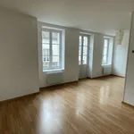 Rent 1 bedroom apartment of 10 m² in Auxerre