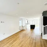 Rent 4 bedroom house in South East England