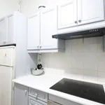 Rent 3 bedroom apartment of 7 m² in Barcelona