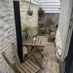 Rent 3 bedroom house in South East England