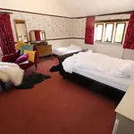 Rent 5 bedroom house in Yorkshire And The Humber