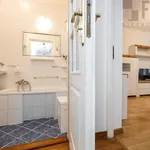 Rent 2 bedroom apartment of 49 m² in Warsaw