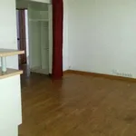 Appartement de 62 m² avec 3 chambre(s) en location à Marseille