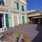 Rent 4 bedroom apartment of 150 m² in Genova