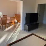 Appartement de 70 m² avec 3 chambre(s) en location à Hyères