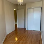 Appartement de 1194 m² avec 6 chambre(s) en location à Toronto