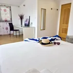 Rent 3 bedroom apartment of 130 m² in Kaštel Novi