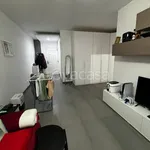 Affitto 2 camera appartamento di 62 m² in Napoli