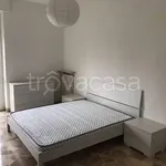 Rent 4 bedroom apartment of 120 m² in Milan