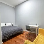 Rent a room in lisbon