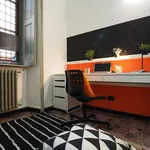 Rent a room in turin