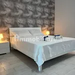 Rent 2 bedroom apartment of 55 m² in Naples