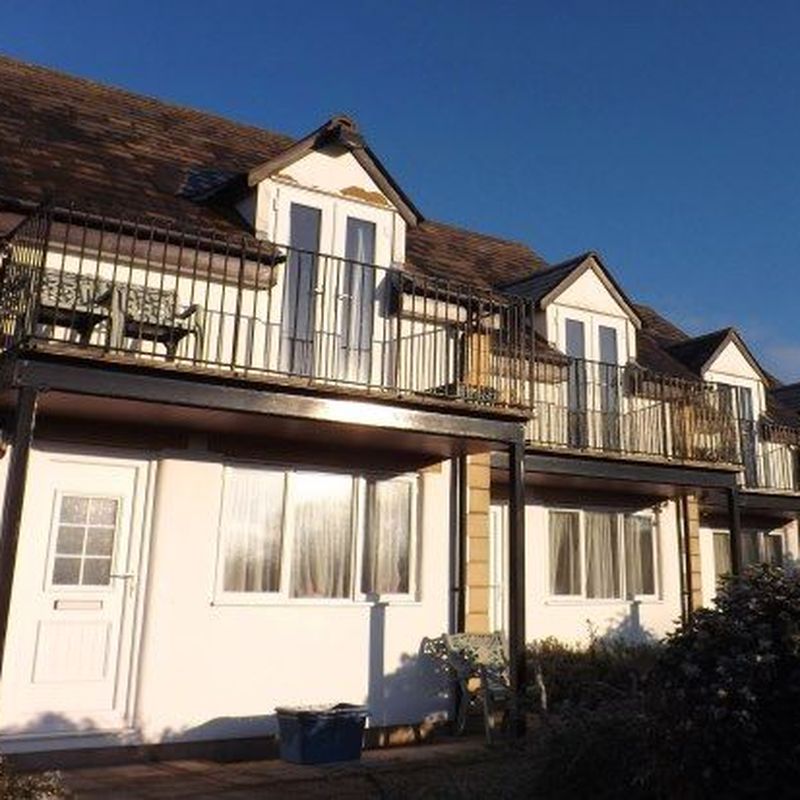 Cottage to rent in The Lodge Cottages, Oxford OX33