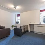 Rent 2 bedroom flat in Halkirk