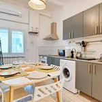 Appartement de 490 m² avec 3 chambre(s) en location à Marseille