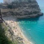 Rent 3 bedroom apartment of 90 m² in Tropea