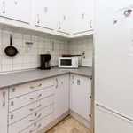 Rent 8 bedroom apartment of 150 m² in madrid