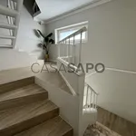 Rent 4 bedroom house of 330 m² in Almada