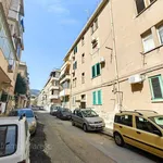 Affitto 2 camera appartamento di 61 m² in Messina