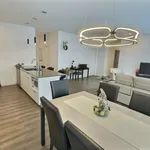 Rent 5 bedroom apartment in Sherbrooke