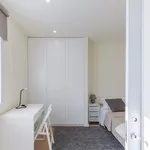 Rent 1 bedroom apartment in Porto