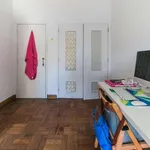 Rent a room in lisbon