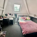 Rent 8 bedroom house in Liverpool