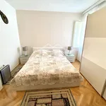 Najam 4 spavaće sobe stan od 143 m² u Split