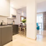 Rent 2 bedroom apartment of 72 m² in Málaga