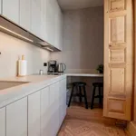 Rent 1 bedroom apartment of 32 m² in Madrid