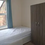 Rent 4 bedroom house in Hull