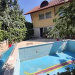 Rent 4 bedroom house of 140 m² in Tata