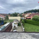 Pronajměte si 3 ložnic/e byt o rozloze 75 m² v Beroun