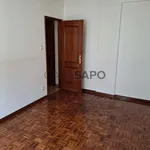 Rent 1 bedroom apartment of 65 m² in Loures