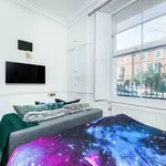 Rent 1 bedroom apartment in London