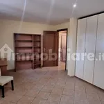 Rent 5 bedroom house of 225 m² in Rome