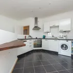 Rent 2 bedroom flat in South East England