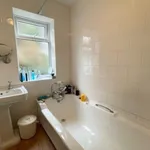 Rent 3 bedroom flat in South West England