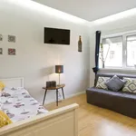 Alugar 1 quarto apartamento de 80 m² em Porto