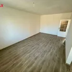 Pronajměte si 3 ložnic/e byt o rozloze 75 m² v breclav